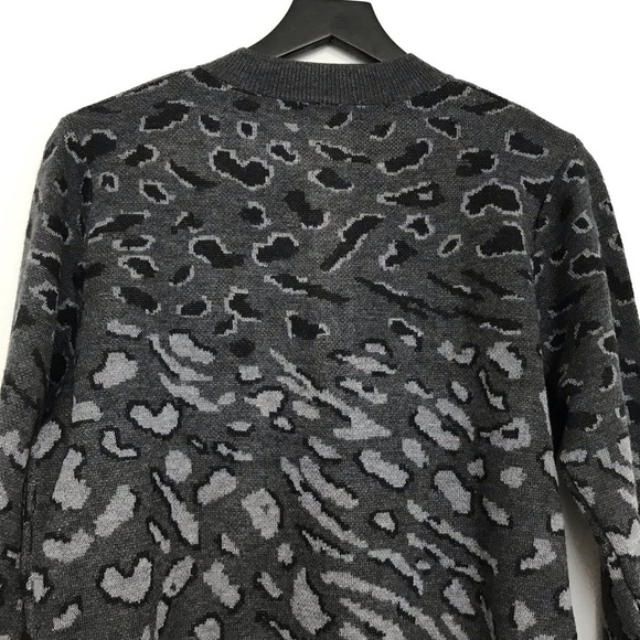 New! Heartloom Natalia Leopard Animal Print Henley Pullover Knit Wool Sweater - Picture 5 of 11